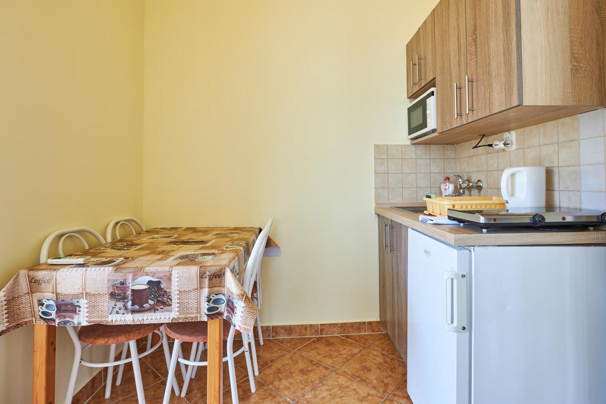 Ada 2 Apartmanhaz Hajdúszoboszló Zewnętrze zdjęcie