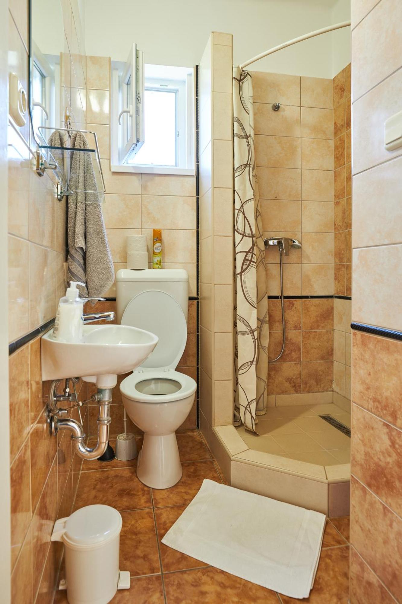 Ada 2 Apartmanhaz Hajdúszoboszló Zewnętrze zdjęcie